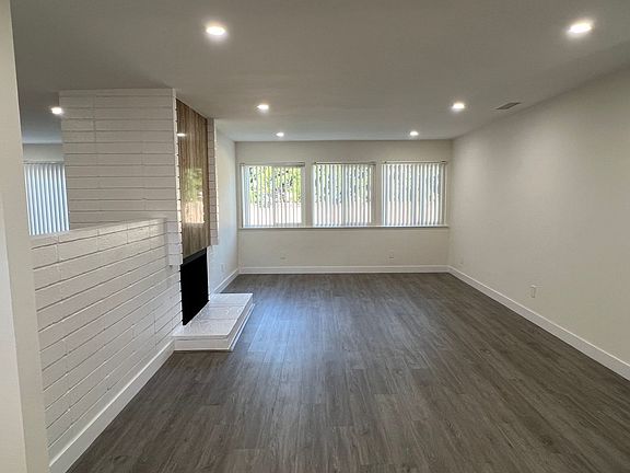 5th image of 991 S Mancos Pl
