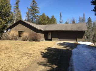 N4071 N Saint Martins Point, Hessel, MI 49745