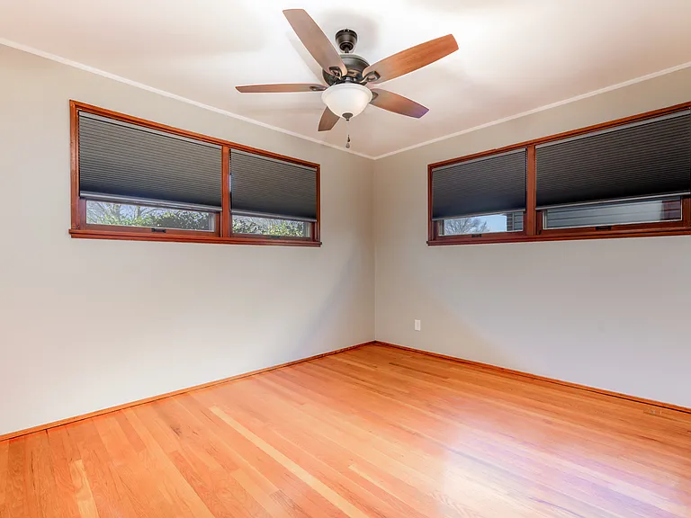7032 Parkwood St — Photo 13