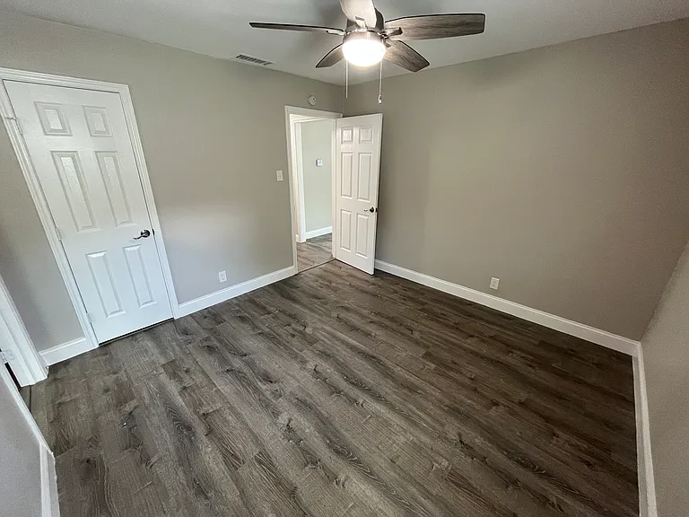 7046 Forney Rd — Photo 12