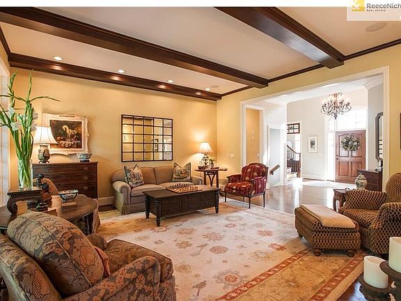 4th image of 8212 Juniper Ln