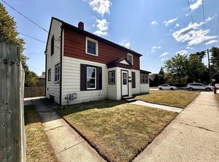 7429 37th Ave, Kenosha, WI 53142