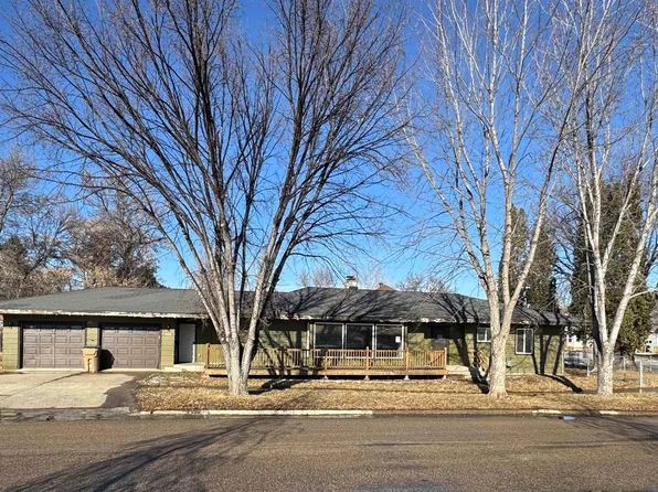 1000 7th Ave NW, Minot, ND 58703