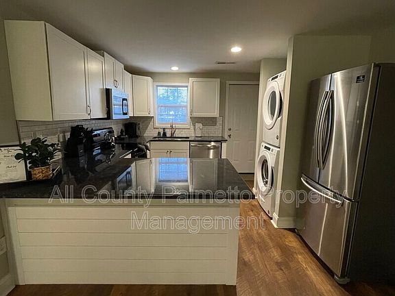 2nd image of 2647 Bonds Ave APT A