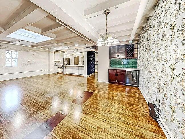 32 Peachtree St NW #1702 — Photo 6