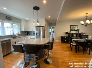 416 Baker St #U1, West Roxbury, MA 02132