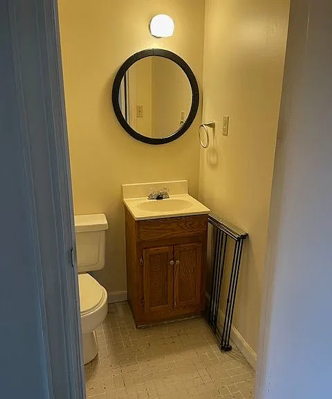 638 Summerlea St #2 — Photo 7