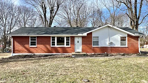 104 Rose St Photo 1