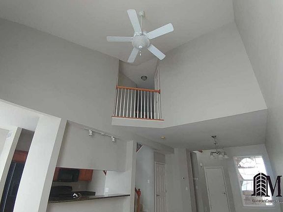5th image of 861 Plum Village Dr