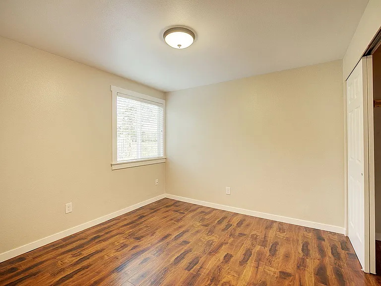 9840 NE 116th Street — Photo 12