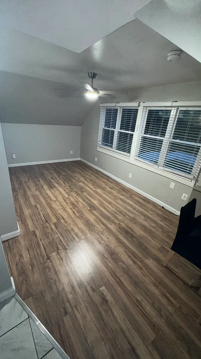 Building Photo - 345 Summer St #B
