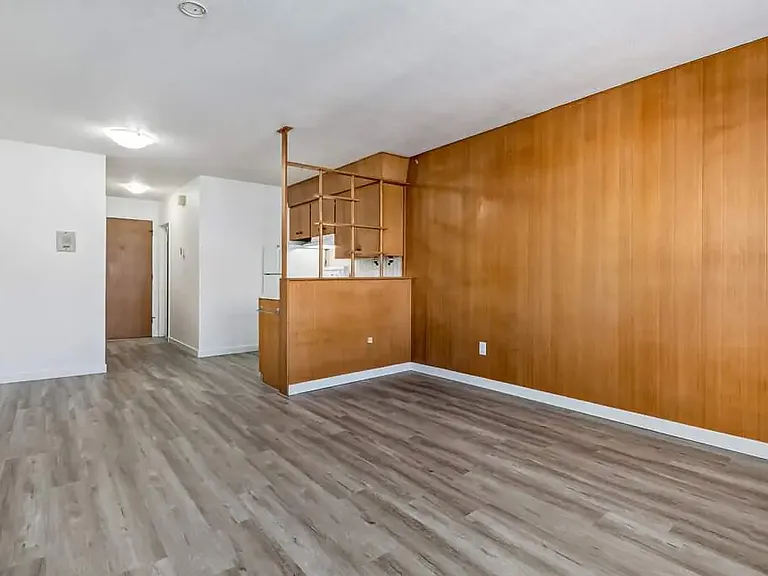 2175 Rae St — Photo 9