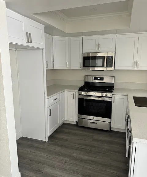 1821 E 68th St #108 — Photo 1