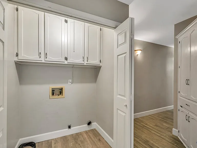 422 W Pecan Ave #D — Photo 31