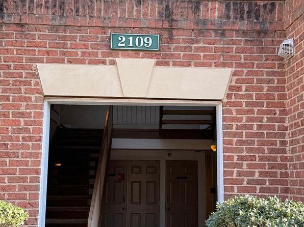 2109 Highcourt Ln SUITE 203, Herndon, VA 20170