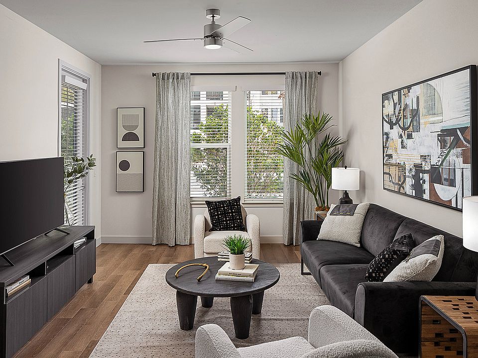 Comfortable Living Room Area