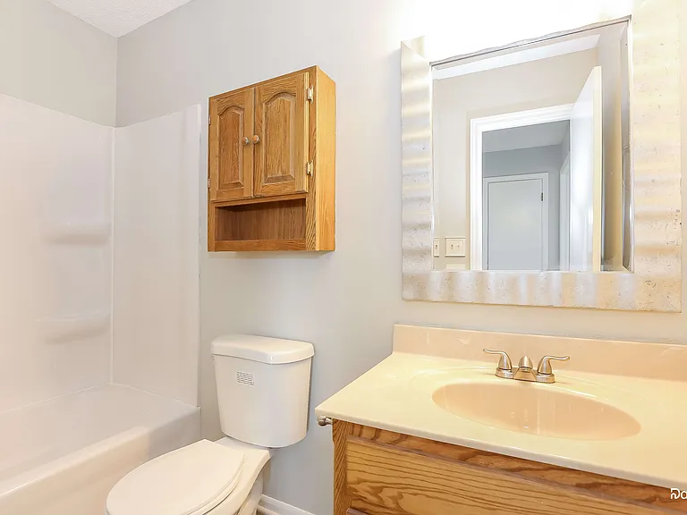 11224 N Marsh Ave — Photo 8