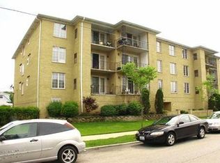 5727 W Lawrence Ave APT 203, Chicago, IL 60630