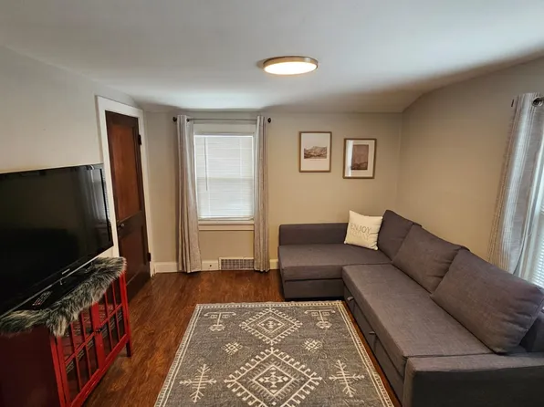 5320 Northrup Ave, Saint Louis, MO 63110