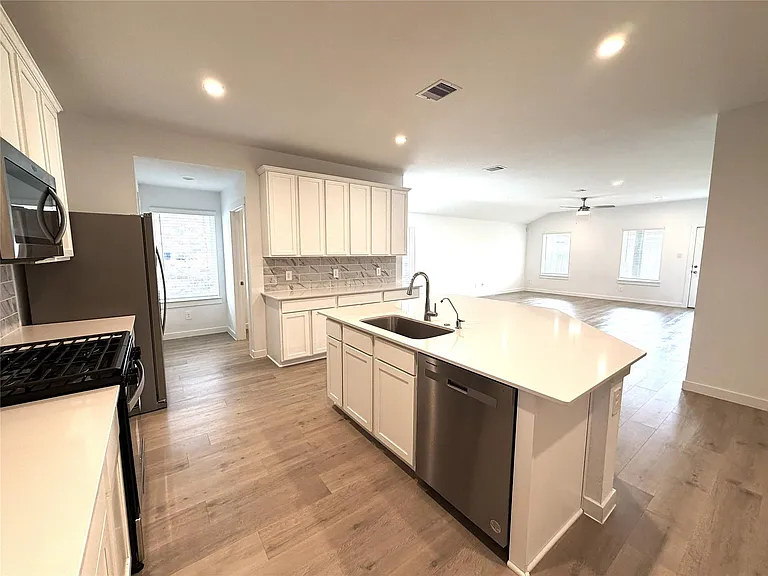 30215 Lone Peak Dr — Photo 7