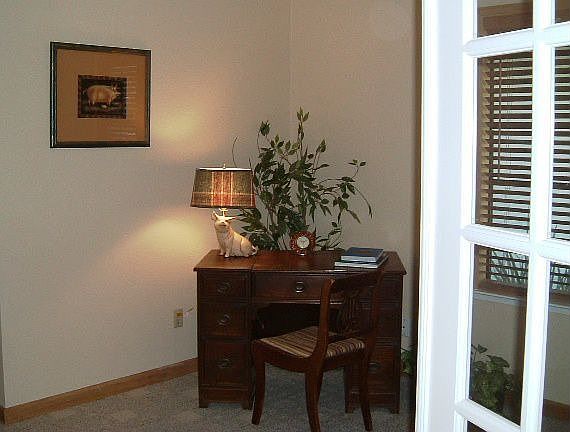 Den/Office/4th Bedroom