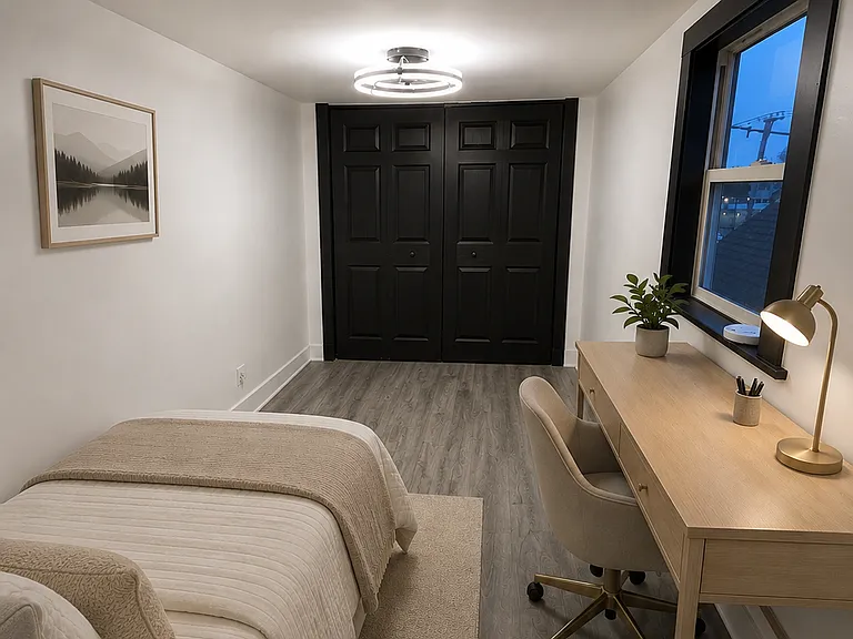 2424 W Charleston St #2 — Photo 8