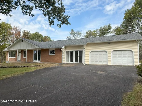 505 Stewart Ct, Bushkill, PA 18324