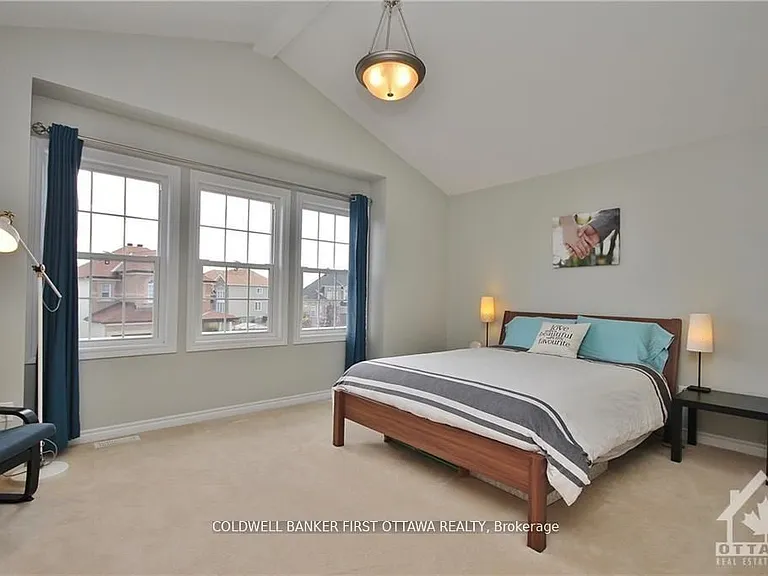 505 Bretby Cres — Photo 14