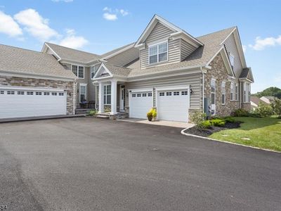 112 Van Cleef Dr, Whitehouse Station, NJ, 08889