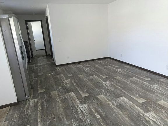 3rd image of 210 Spruce Ln #90