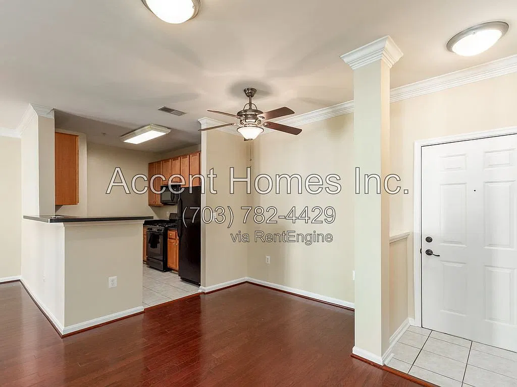4862 Eisenhower Ave — Photo 4