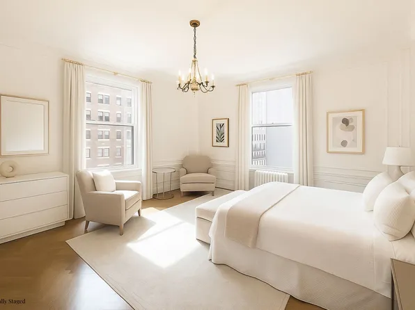 550 Park Avenue image 16 of 26