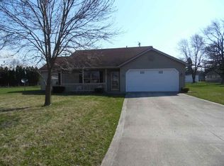 1120 Sunnyglenn Ct, Bluffton, IN 46714