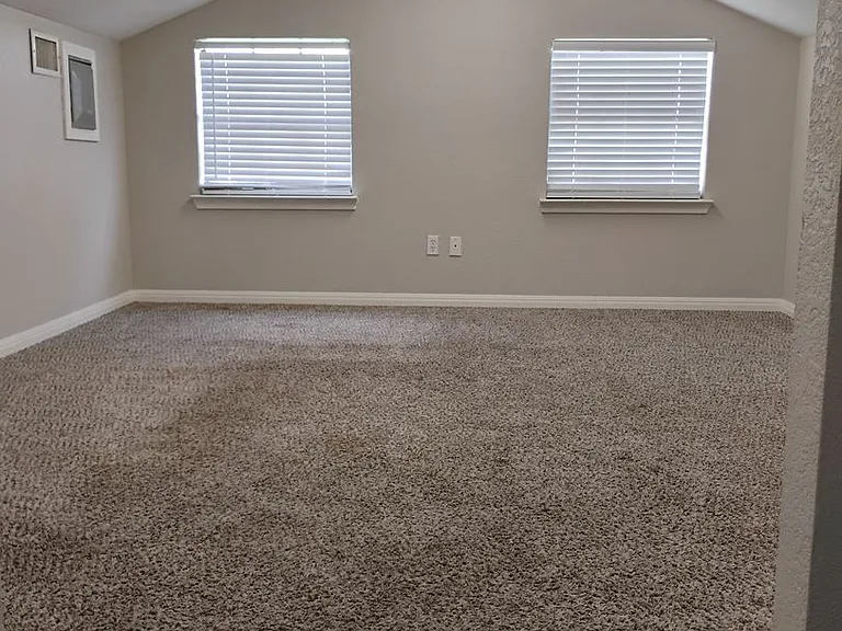 Lacy Loft — Photo 47