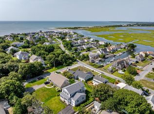 29 Parkers Neck Road, South Yarmouth, MA 02664