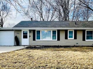 622 S Indiana Ave, Mason City, IA 50401