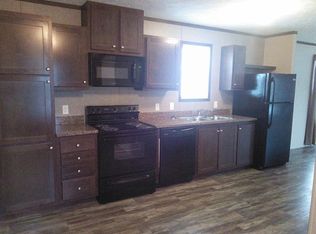 21 Ponderosa Trl S, Belleville, MI 48111