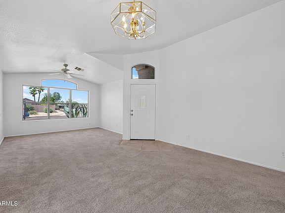 4th image of 10262 W JESSIE Lane