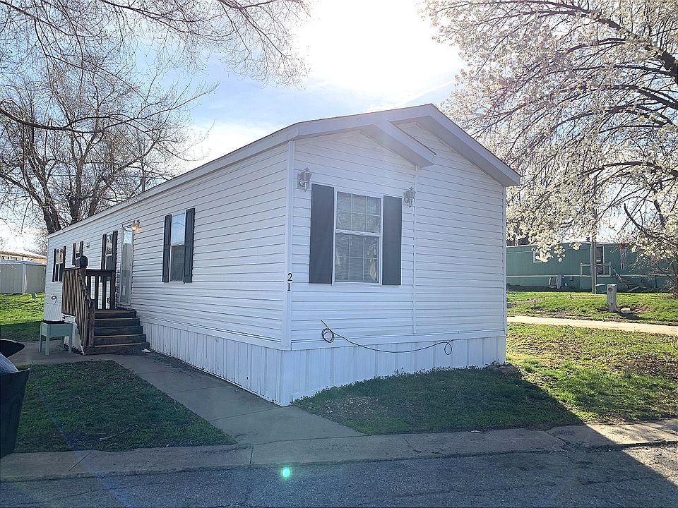 1st image of 21 Canna Dr