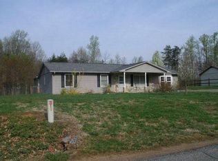 558 Pinewood Ln, Bassett, VA 24055