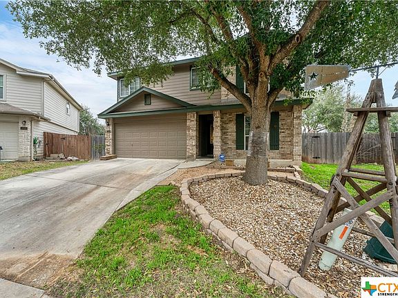 2nd image of 2439 Fannin Dr