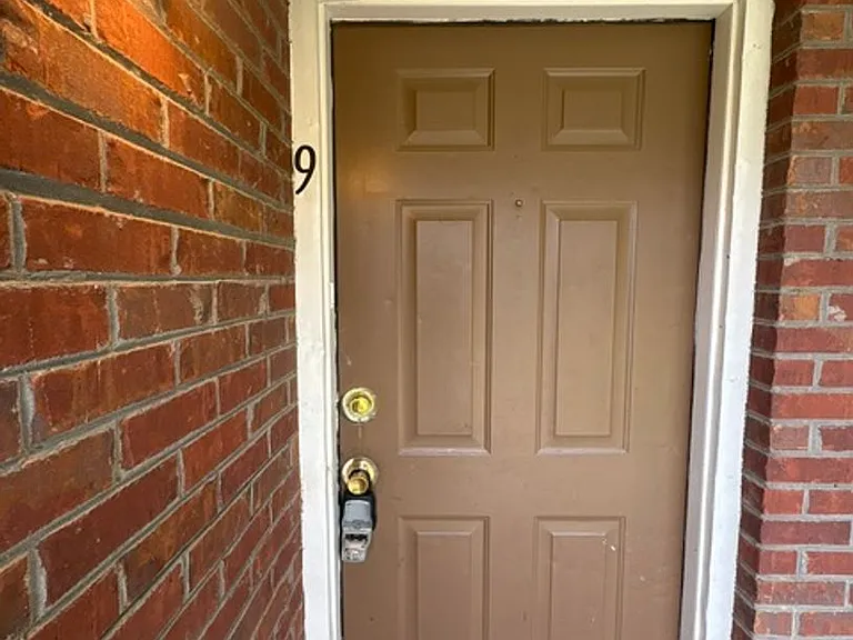 296 Homer Rd — Photo 2
