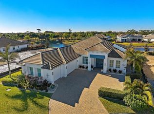 5812 Lake Pine Rd, Vero Beach, FL 32967