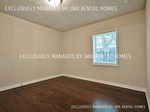 2nd image of 1219 Denaud St