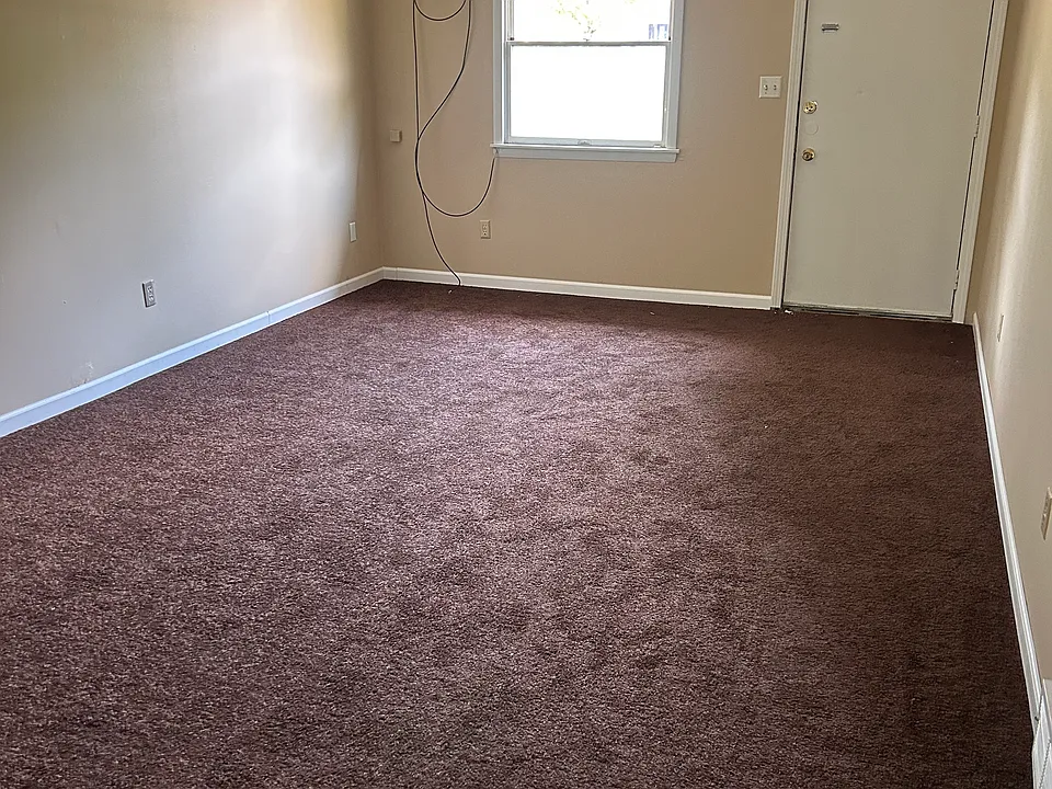 3886 Summit Rd #1