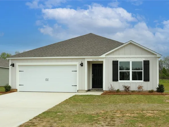 14752 Sandy Pines Dr, Moundville, AL 35474