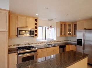 256 Highland Dr, Oxnard, CA 93035