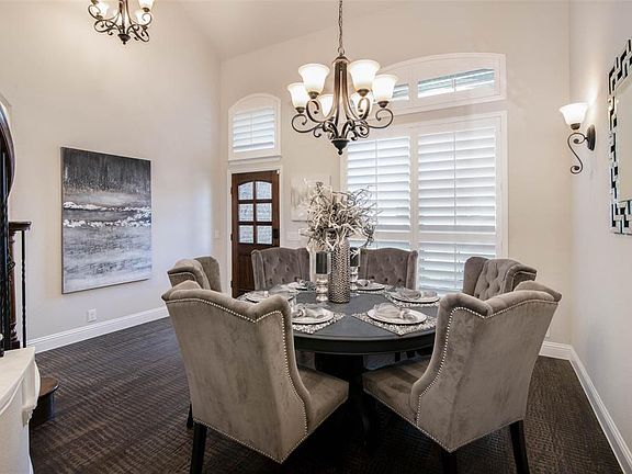 4th image of 4905 Ambergate Ln
