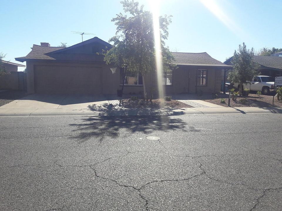 1st image of 3129 W Desert Cove Ave