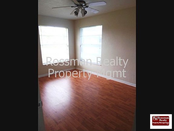 2nd image of 211 Eaglesmere Dr